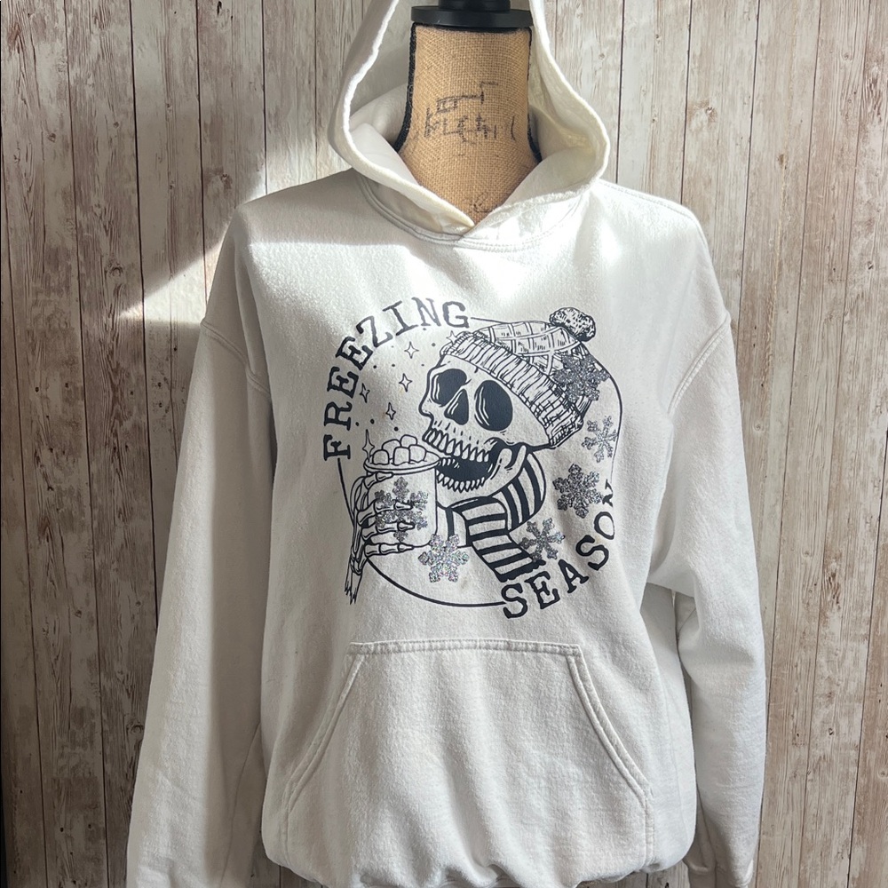 🌖 Freezing Season Skeleton White Hoodie